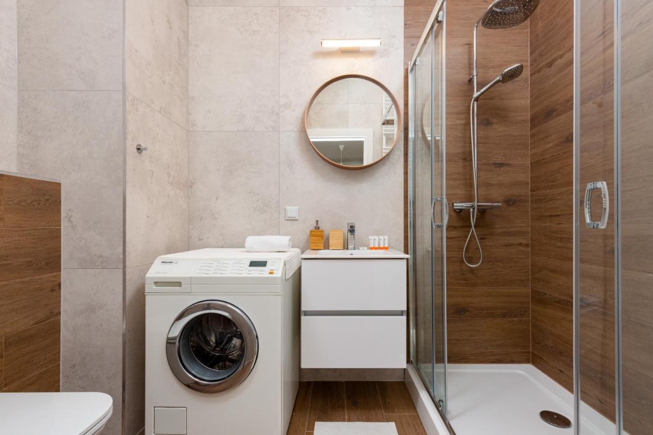 Forum Wola Jana Kazimierza Apartment By Noclegi Renters Varşovia Exterior foto