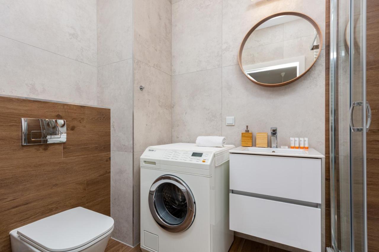 Forum Wola Jana Kazimierza Apartment By Noclegi Renters Varşovia Exterior foto