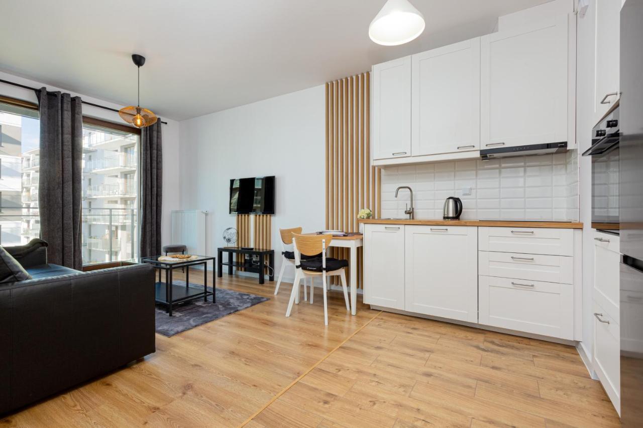 Forum Wola Jana Kazimierza Apartment By Noclegi Renters Varşovia Exterior foto